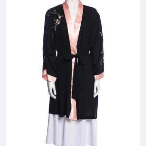 Oscar de la Renta Women's Robe